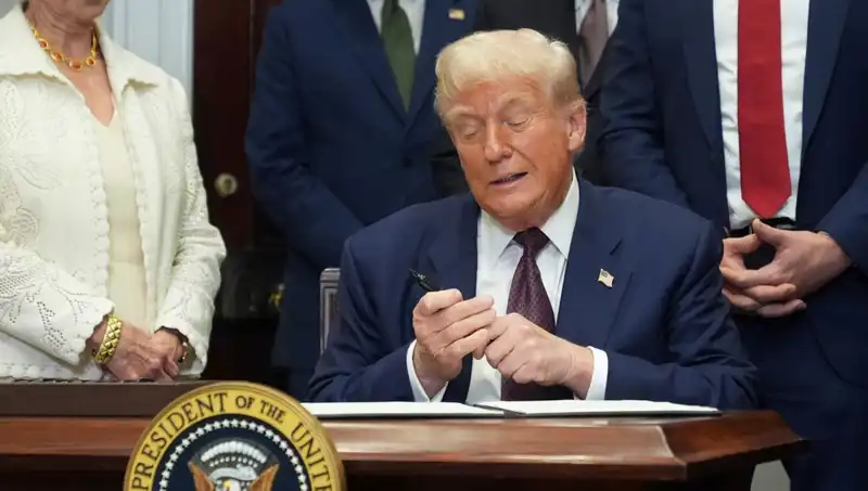 Trump, Beyaz Saray’a 200 Milyon Dolarlık Lüks Dokunuş Planlıyor!