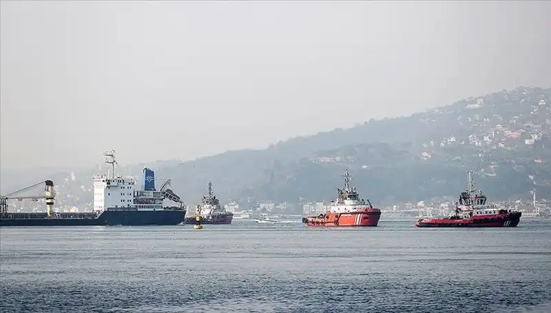 İstanbul Boğazı'nda Gemi Trafiği Neden Askıya Alındı? İşte Tüm Detaylar