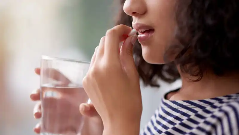 İnternette Satılan Ölüme Götüren İlaçlar: Tehlikeler ve Çözümler