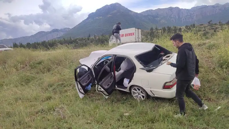 Seydişehir'de Trafik Kazası: Yolcu Araçları Çarpıştı, 1 Kişi Yaralandı