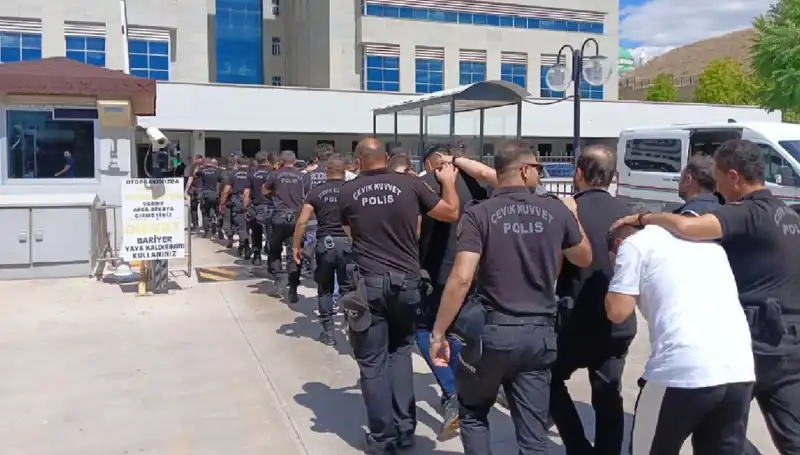 Ankara'da Tehditlerle Haraç Kesilen Çeteye Büyük Operasyon!
