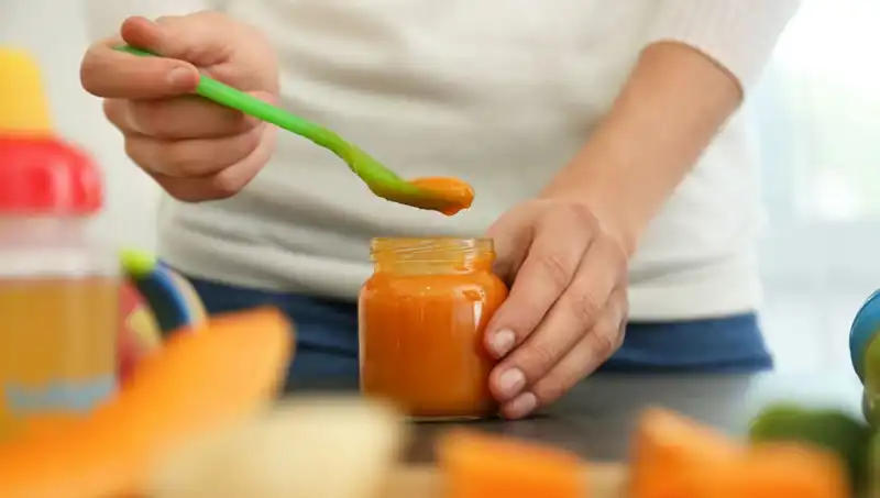 26 Yaşındaki Genç 1 Hafta Bebek Mamasıyla Beslendi, Sonuçlar Şaşırttı!