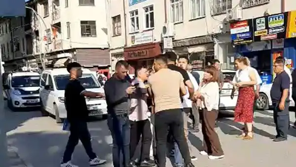 Trajik Olay: Gazinin Trafikte Darp Edilmesi Kameralara Yansıdı
