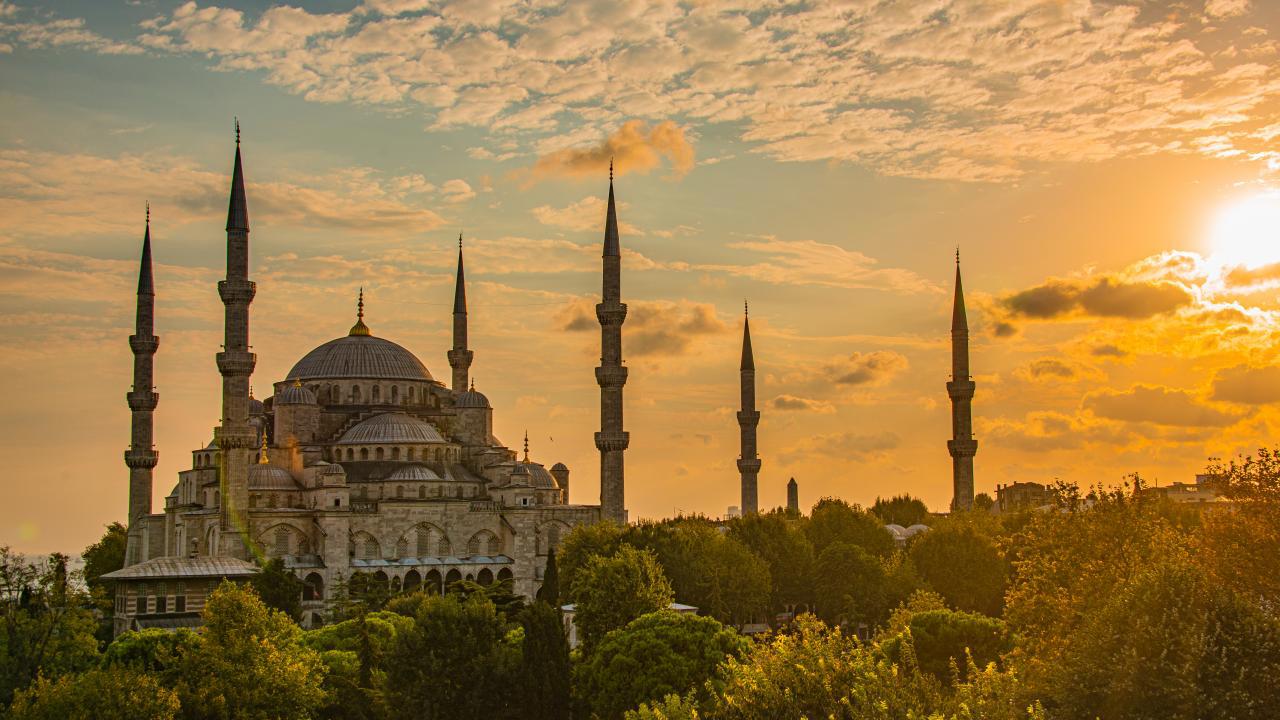 Üç Ayların Başlangıcı: Rahmet ve Bereket Mevsimi