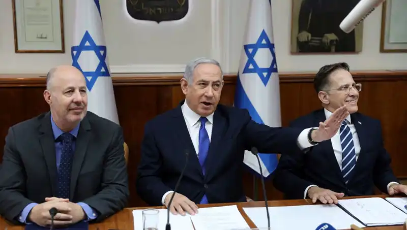 İran'ın Balistik Füze Gücü Tel Aviv'i Alarm Durumuna Geçirdi