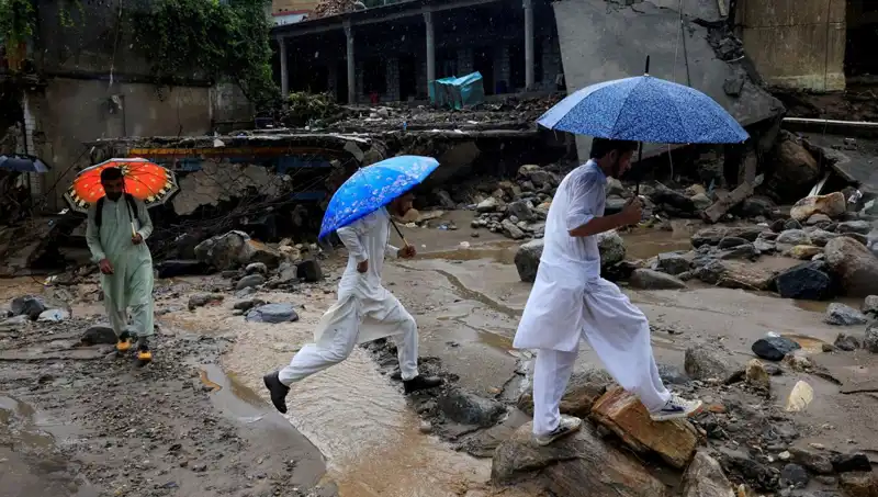 Pakistan’da Sel Felaketi: DSÖ’den Acil Tıbbi Yardım Üçüncü Sefer Geliyor