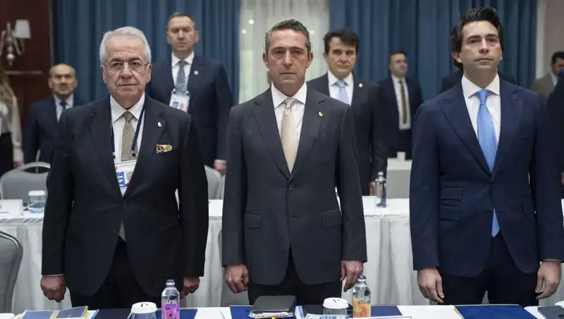 Fenerbahçe'nin 2023 Sezonundaki İmza Rekoru: Sayılar Şaşırtıyor!