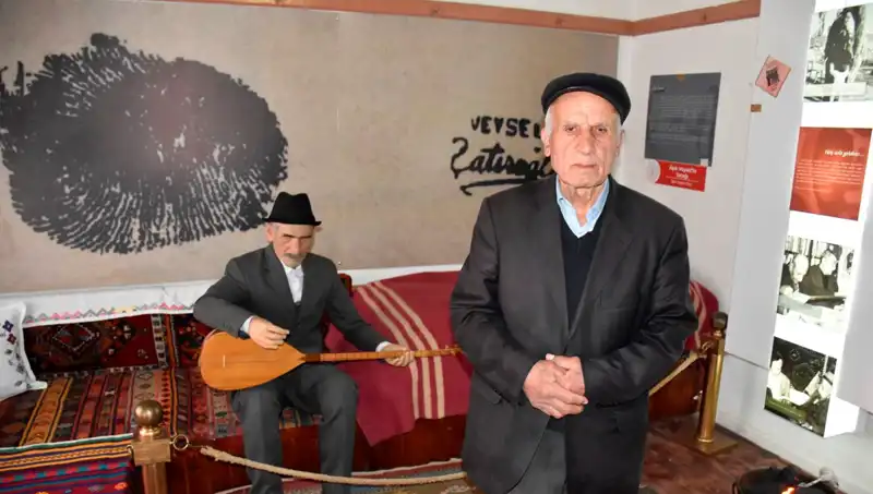 Aşık Veysel'in Bilinmeyen Hayatı: Ölüm Korkusunu Nasıl Aştı?
