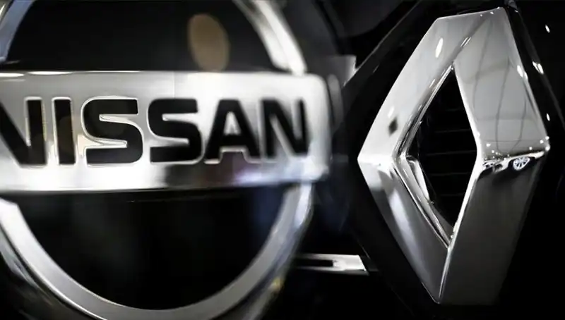 Nissan, Renault'daki Hisselerini Satıyor: Otomotiv Sektöründe Büyük Değişiklik!