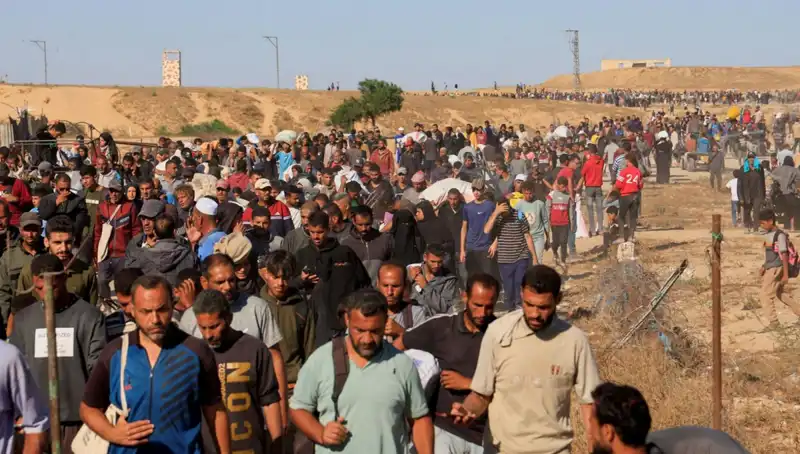 Gazze'de İnsani Yardım Talep Edenlere Açılan Ateş: 15 Kayıp Var