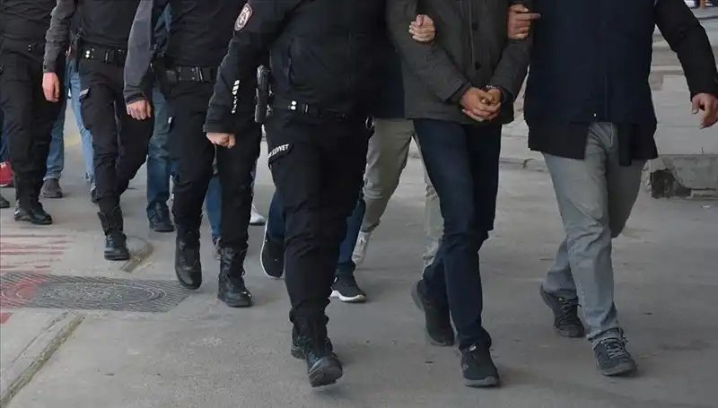 FETÖ Operasyonları Sürüyor: 5 İlde 10 Gözaltı Gerçekleşti