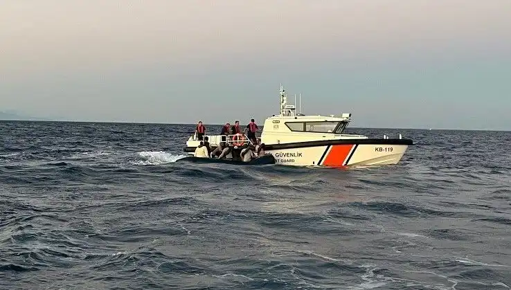 Ayvacık Açıklarında Yakalanan 17 Göçmen İle İlgili Son Gelişmeler