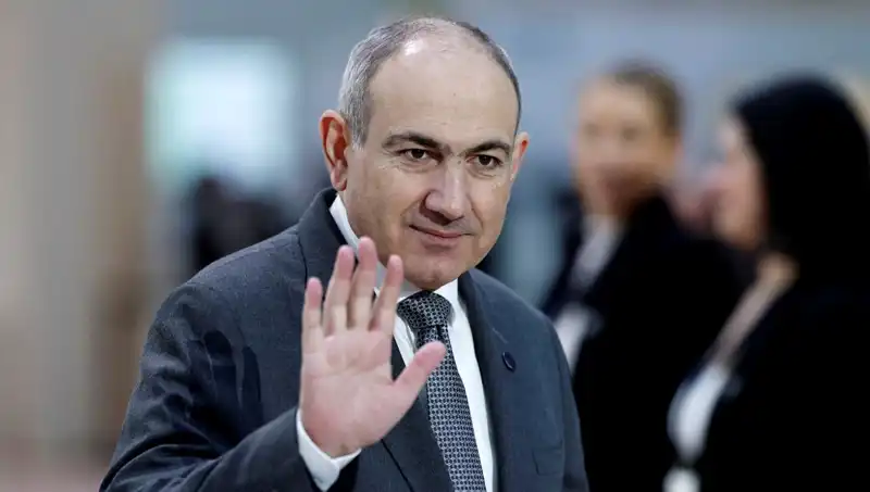 Ermenistan'da Siyasi Kriz: Başbakan Paşinyan İktidar Gaspını Engellediklerini Açıkladı