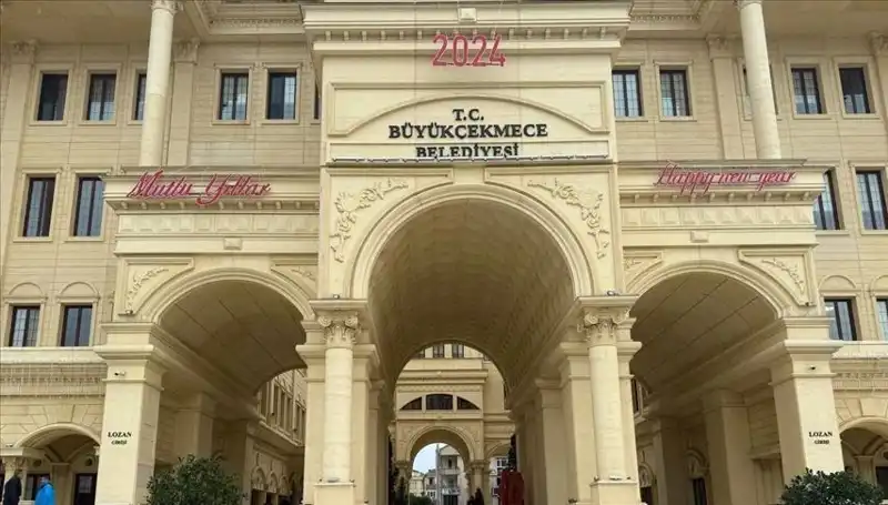 Büyükçekmece'de Hakan Çebi'nin Belediye Başkanvekilliği Seçimi Halkı İkiye Ayırdı