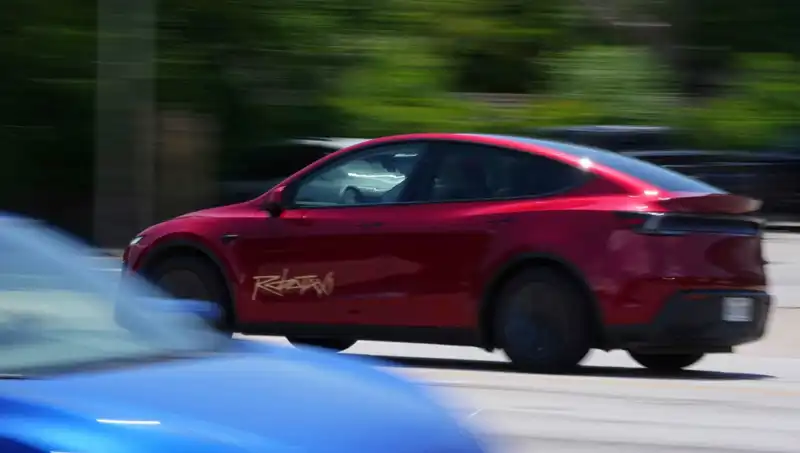Musk’ın Robotaxi Projesi: Teknoloji Mi, Yoksa Hayal Mi?