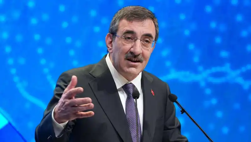 Cevdet Yılmaz'dan Boykot Çağrılarına Sert Tepki: İş Dünyasını Hedef Almak Yanlış