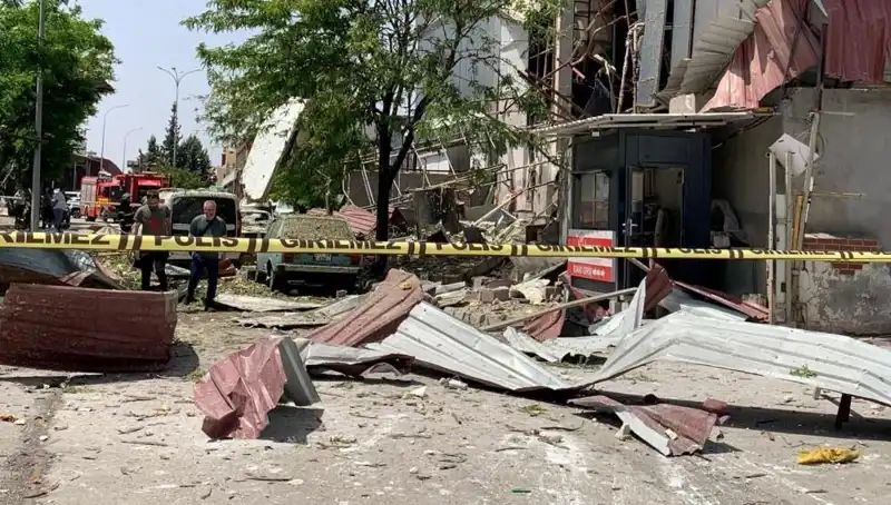 Gaziantep'te Fabrikada Yaşanan Patlama: Olayın Ayrıntıları ve Yaralılar