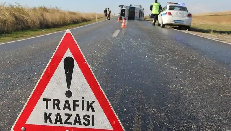 Niğde'de Feci Zincirleme Kaza: 16 Yaralı, Hayatlar Tehlikede!