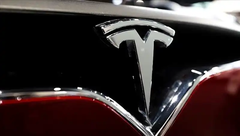 Tesla’da Ucuz Model Tartışmaları ve FSD Beklentileri Sürüyor