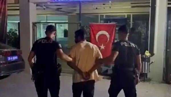 İzmir'de 18 Yıl Ceza Almış Firari Yakalandı, Kaçış Hikayesi Son Buldu!