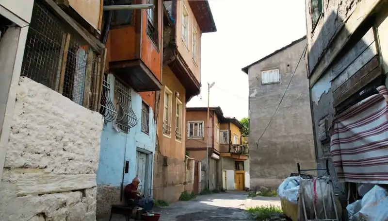 Ankaralıların Hafızasında Bir Zamanlar Hoşgörünün Simgesi: Yahudi Mahallesi