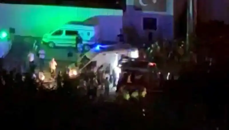 Genç Şoför Tırda Hayatına Son Verdi: Olayın Perde Arkası Nedir?