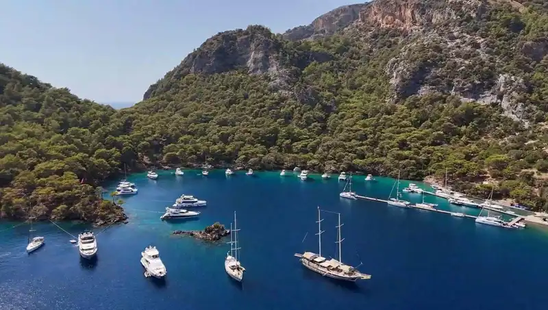 Göcek'in Sakin Koylarında Yeni Düzen: Müzik Çalma Yasağı Başladı