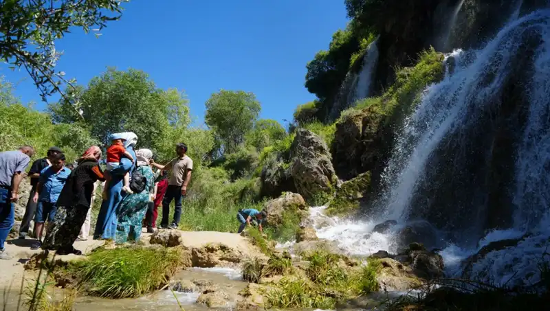 Şehrin Kalabalığından Uzaklaşıp Serinlemek İçin En İyi Yolu Keşfedin