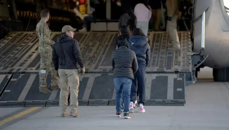 Kosova, ABD Göçmenlerini Sınır Dışı Etme Üzerine Cesur Bir Adım Attı!