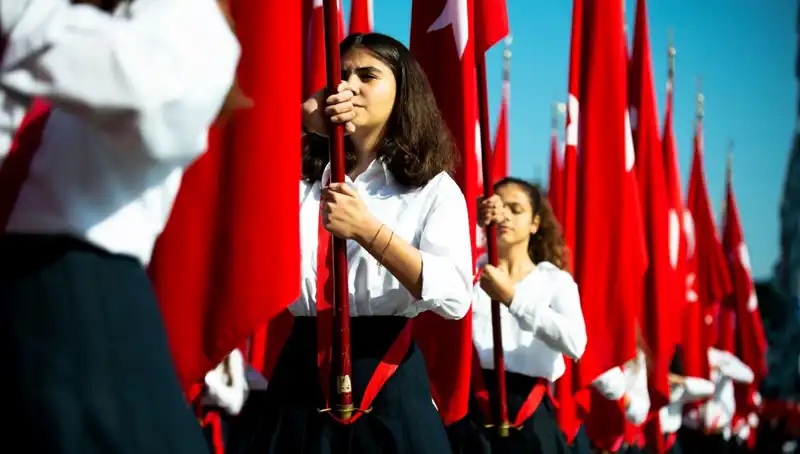 19 Mayıs Resmi Tatil mi? Okullarda Tatil Neler Bekleniyor?