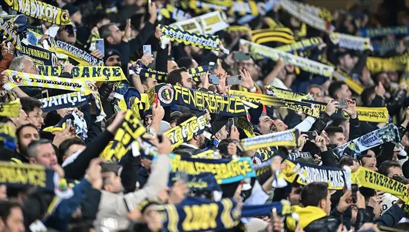 Fenerbahçe Kombine Fiyatları Açıklandı: Taraftarlar Ne Beklemeli?