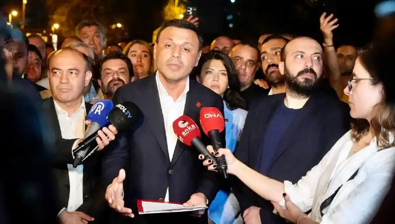 CHP İstanbul İl Başkanı Özgür Çelik, Kulislerde Neler İfade Etti?