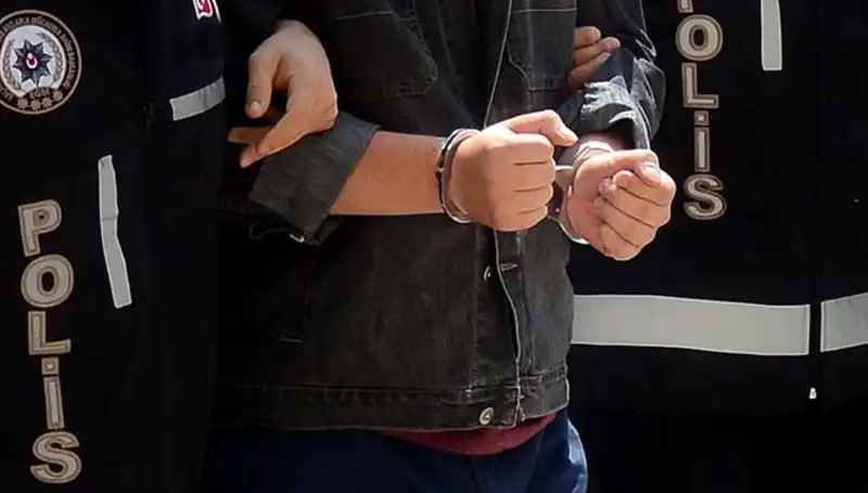 Bursa'da Şok Uyuşturucu Operasyonu: 327 Zanlı Tutuklandı