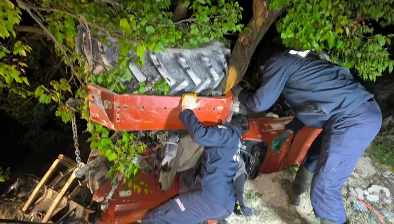 Kontrolden Çıkan Traktör Faciası: Sürücü Hayatını Kaybetti